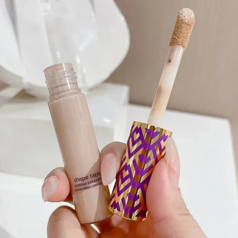 Hot Concealer Liquid Foundation Face Makeup Women Brightening Cream Full Coverage Light Medium Concealer Modify Corrector Skin