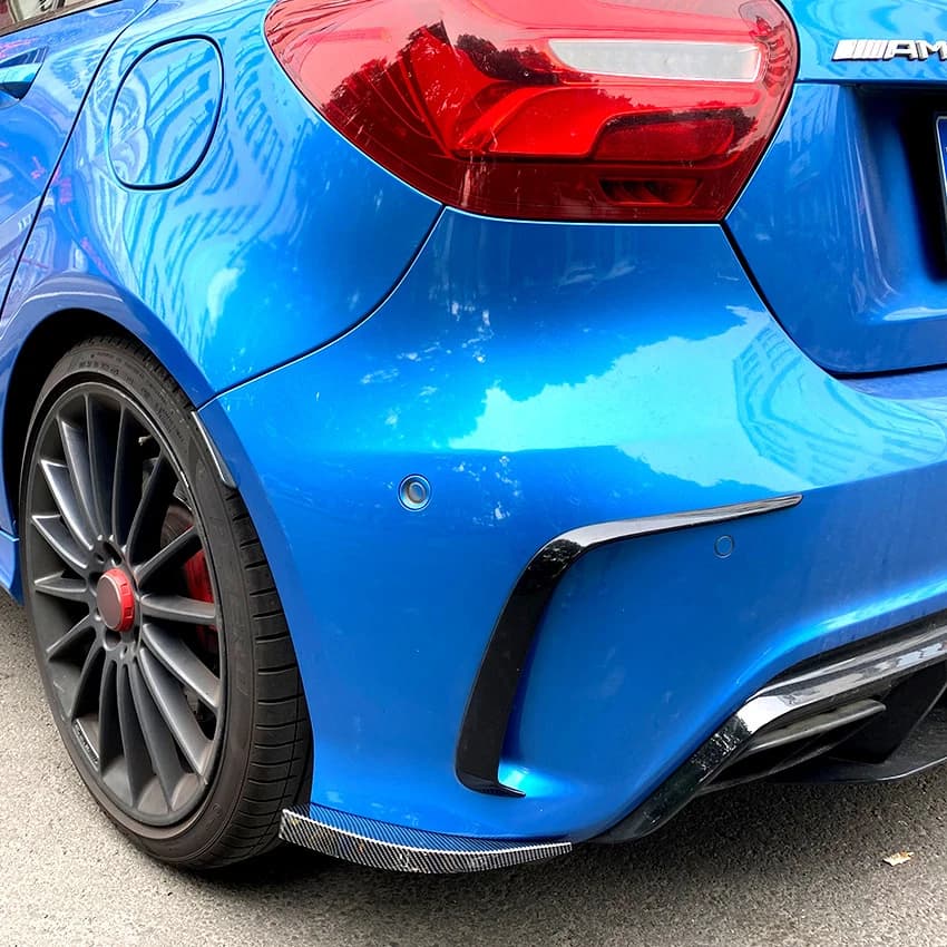 Diffusore paraurti posteriore nero lucido/effetto carbonio con splitter laterali per Mercedes-Benz Classe A W176 A180 A200 A45 AMG 2013-2018