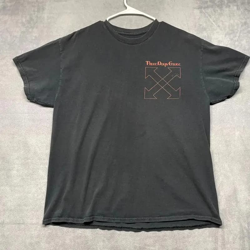 T-shirt Three Days Grace da uomo XL Nero Nero Esplosioni Arrow Dateback Tour 2022