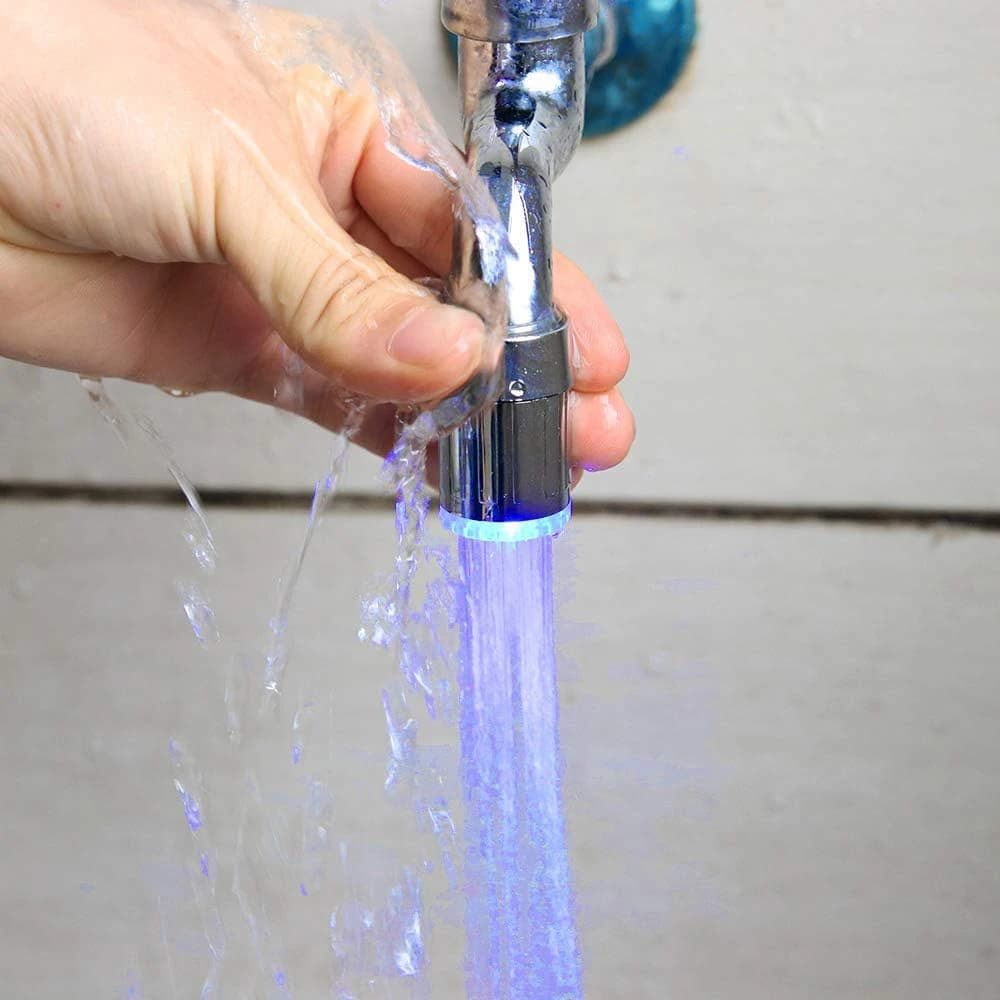 1-4PCS Automatically Change 7 Color LED Faucet Head Bagliore Water Saving Light Flow Faucet Aerator Kitchen Ugello Bathroom