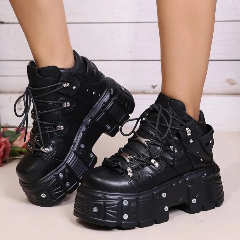 New Women Shoes Punk Style Lace-up Heel Height 6CM Platform Shoes Woman Gothic Ankle Rock Boots Metal Decor Woman Sneakers