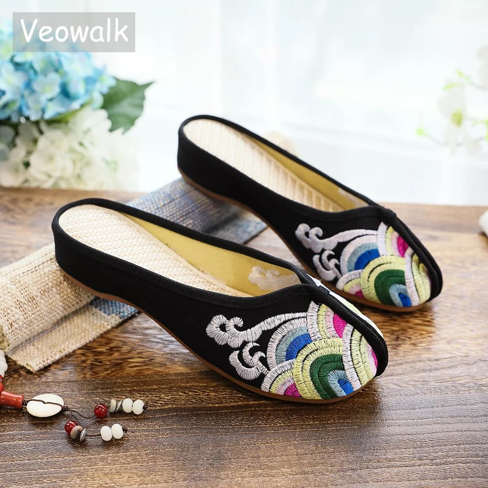 Pantofole Veowalk Wave ricamate in tessuto di cotone da donna pantofole piatte Casual da donna scivoli comodi scarpe da casa nere