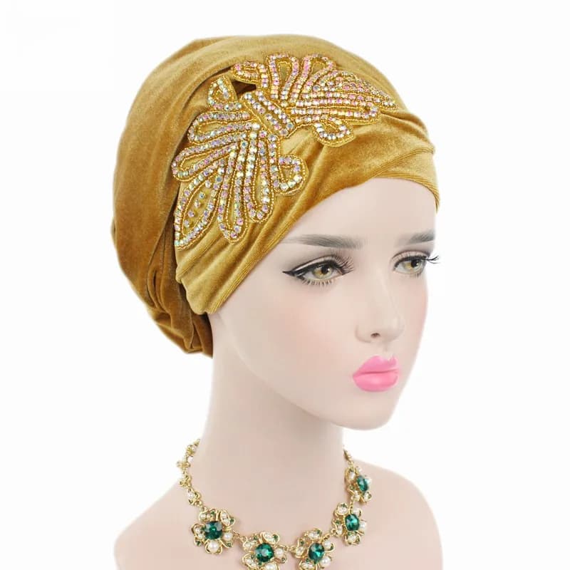 Luxury Rhinestone Velvet Turban Scarf Women Headscarf Bonnet Islamic Head Scarves African Autumn Winter Female Head Wraps Caps