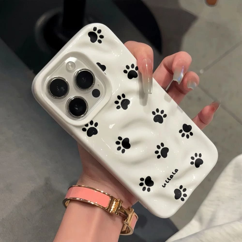 Cover for iPhone 17 Pro Max, 16, 15, 14, 13, 12, 11 Pro, 16, 15, 14 Plus full-screen with cute cat and wave leg, shockproof