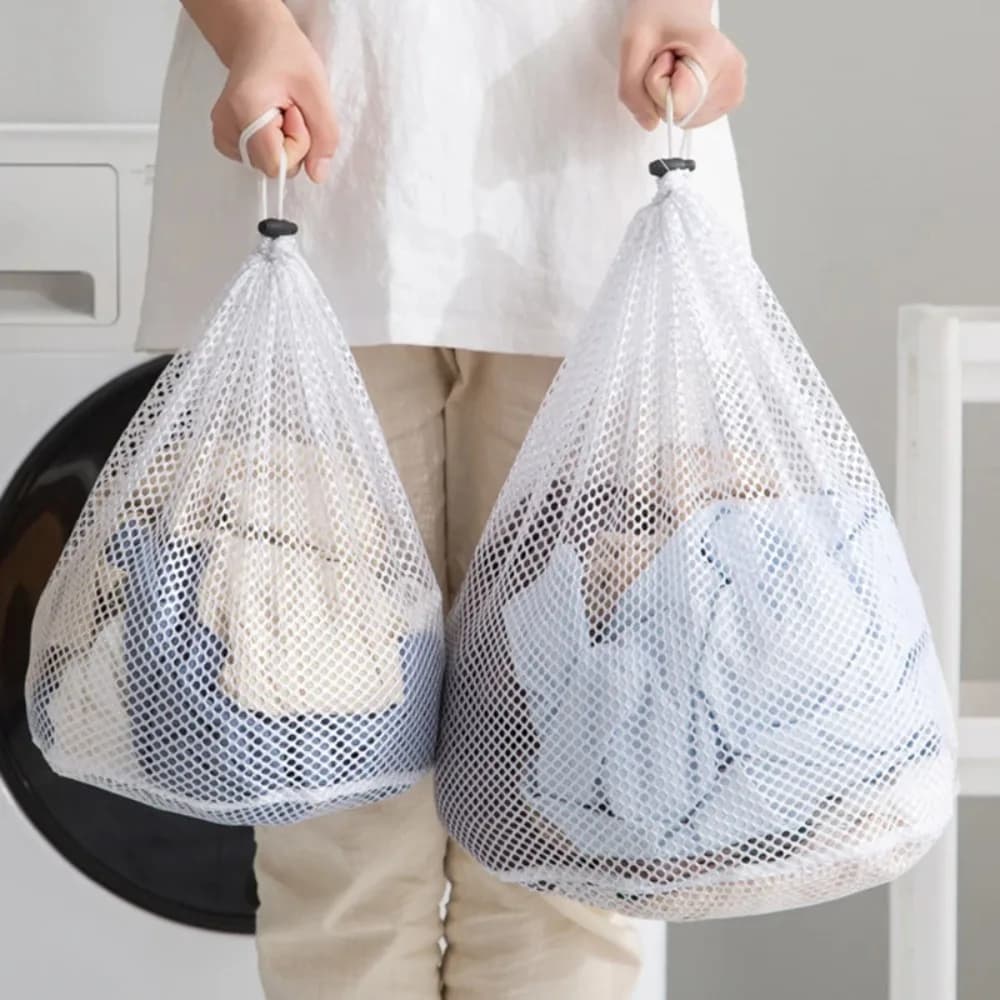 Large laundry bag on the net, washing machine organizer, for bras, socks, underwear, shoes and dirty clothes
