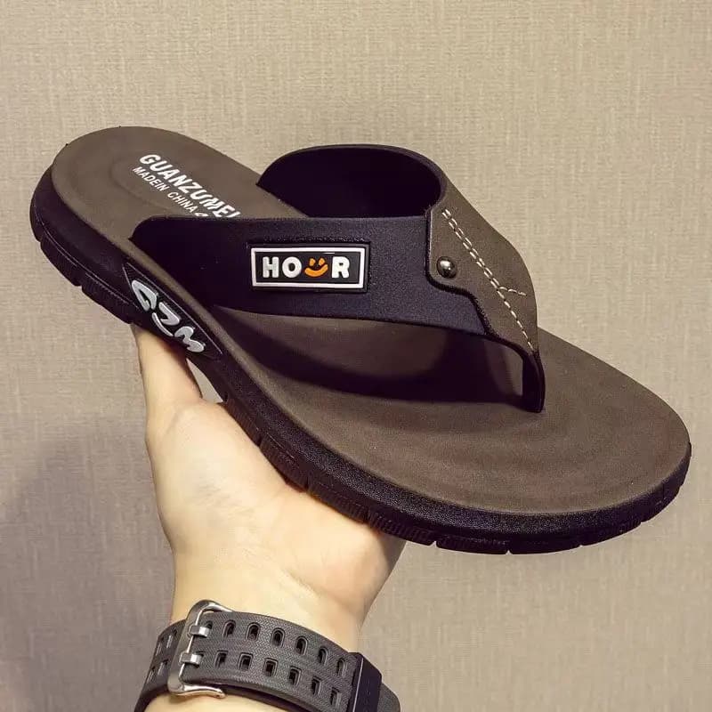 Men's Flip Flops Beach Summer Outdoor Wear New Anti-Slip Wear-Resistant Odor-Resistant Thick Bottom Sandals Breathable PVC