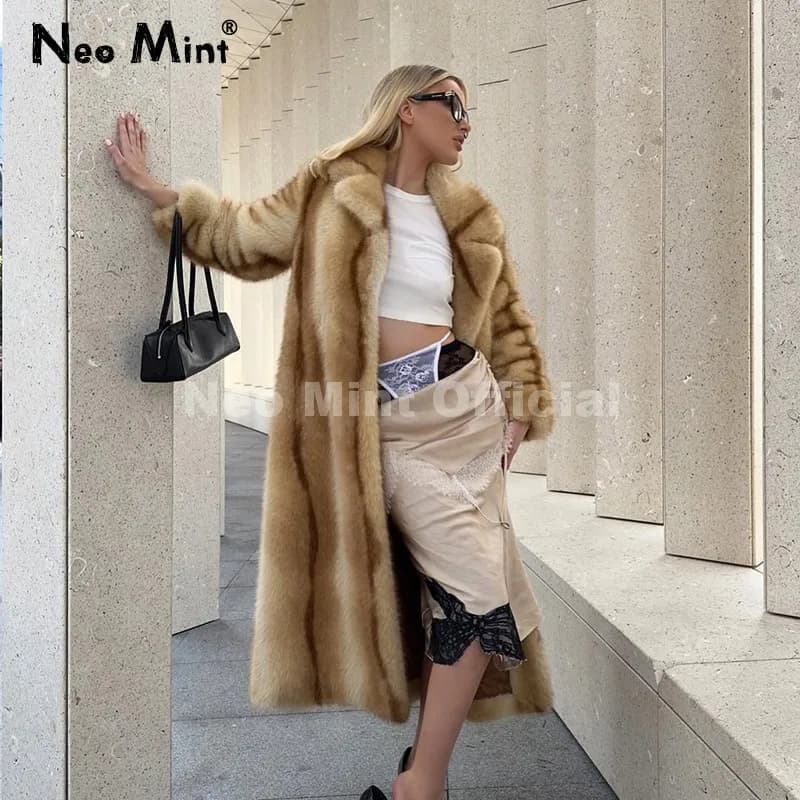 Neo Mint Runway Fashion Cappotto lungo maxi in pelliccia sintetica a righe gialle Giacca invernale da donna Cappotto in pelliccia di volpe soffice di marca Capispalla per ragazze