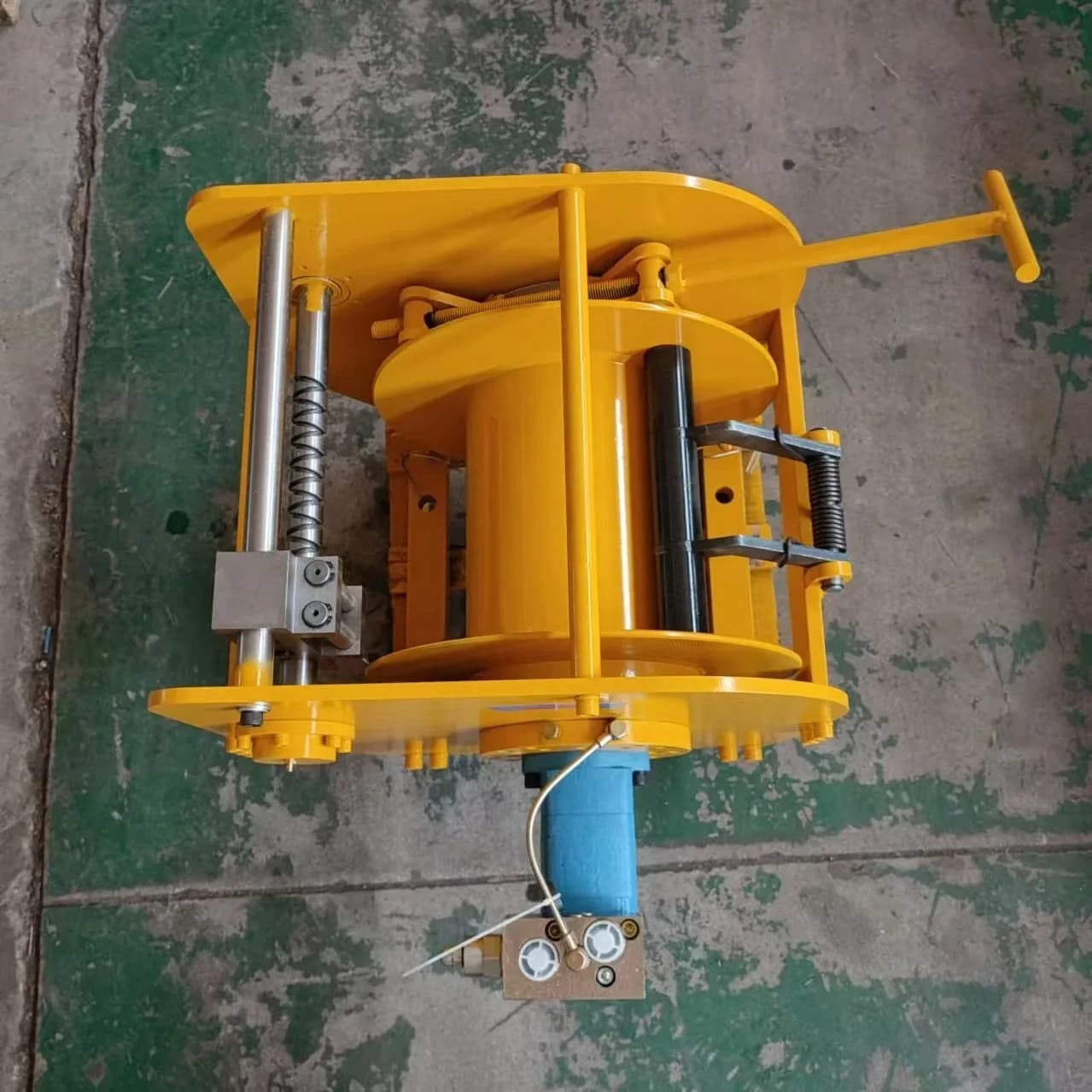 Verricello idraulico da 10 tonnellate con blocco manuale del tamburo e guida per fune metallica, automatico per gru marine, per sgancio rapido dell'ancora della nave