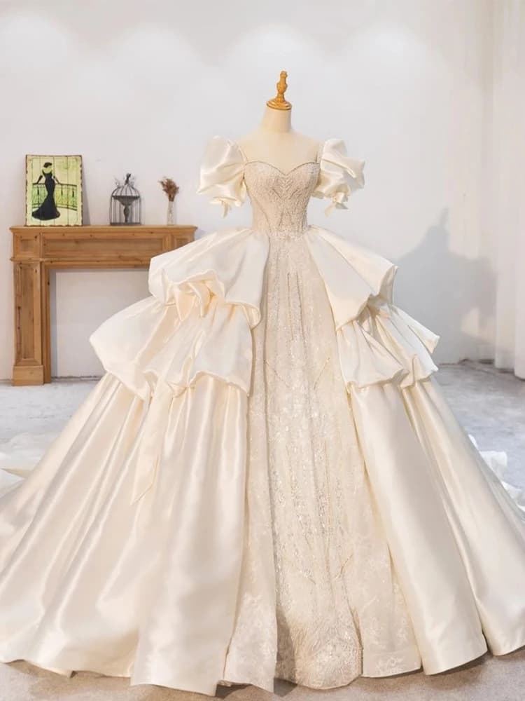 Abito da Sposa in Raso di Seta Stile Principessa, Leggero con Strascico Lungo, Bianco, per Spose, Vintage con Ricami Elaborati, per Cerimonie all'Aperto