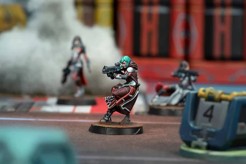 25mm Base Diecast Resin Assembled Model Kit War Game Chess Cassandra Kusanagi (Spitfire) Unassembled and Unpainted