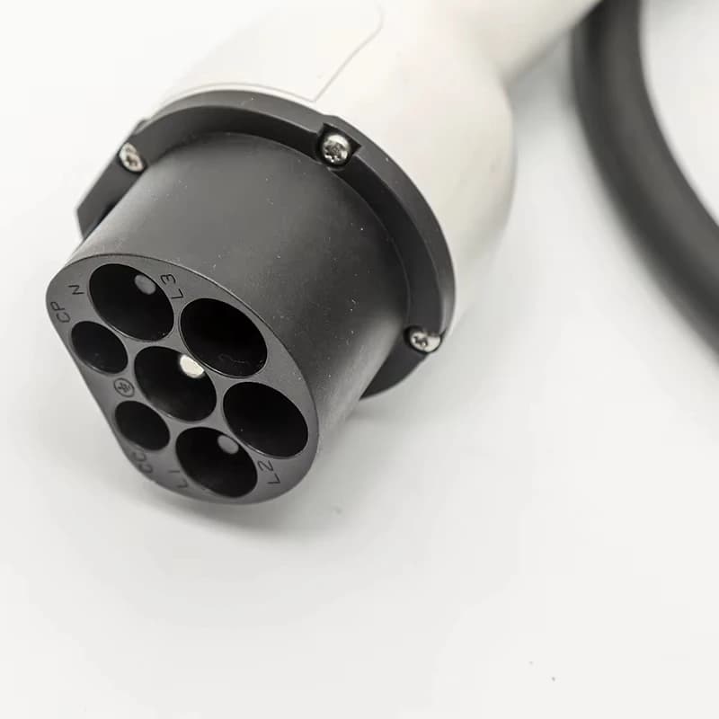 Custom European Standard Portable EV Charger New Energy Post 11KW Output Power for Convenient EV Charging Manufacturing Purpose