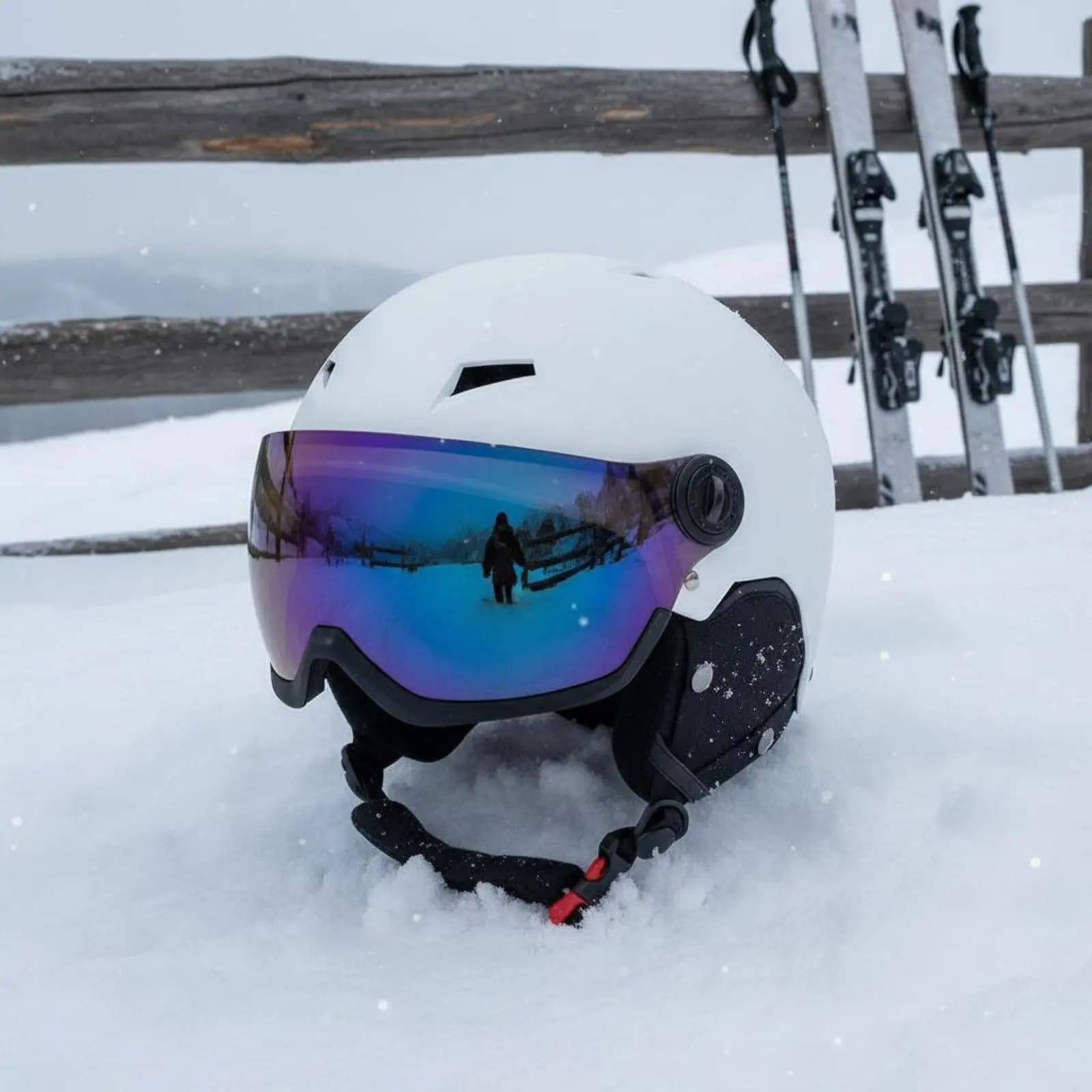 Children's Helmet Snow Sports Goggles Ski Protection Warm Integrated Visor Helmet for Snowboard