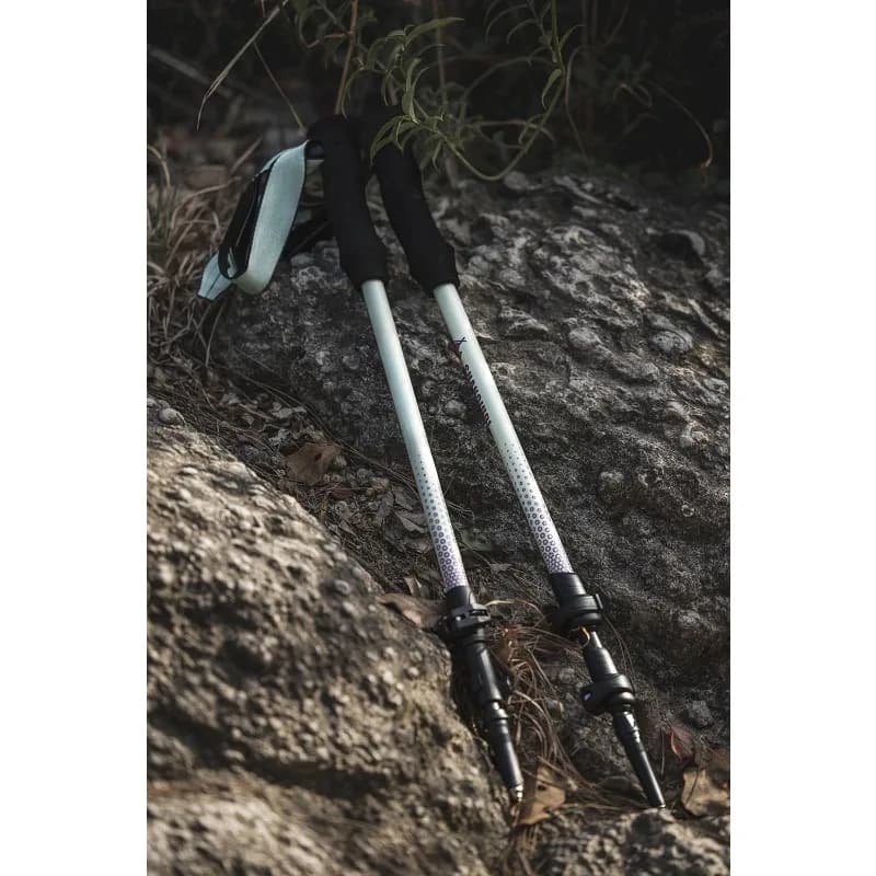 Professional 3-section walking poles Carbon fiber trekking poles adjustable for outdoor trekking accessories