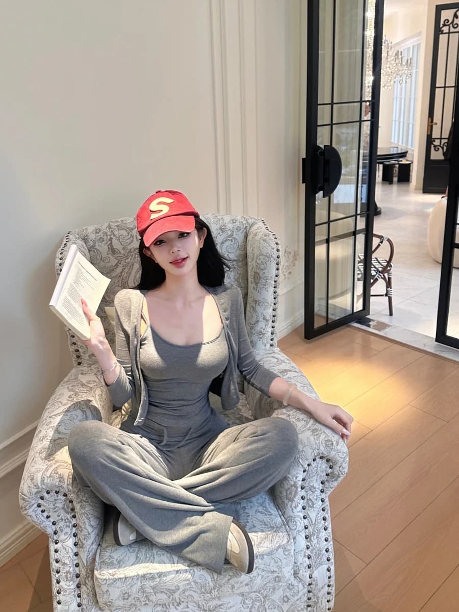Sun Protection Long Sleeve Sportswear Set for Women Casual Summer Three Piece Gray Straight Leg Pants And Camisole Inner Wear
