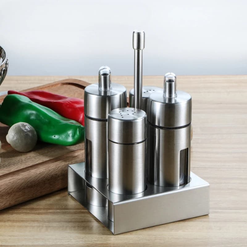 Set di bottiglie di condimento da cucina in acciaio inossidabile Portabottiglie di pepe Utensili da cucina per la conservazione dell'aceto di sale e olio