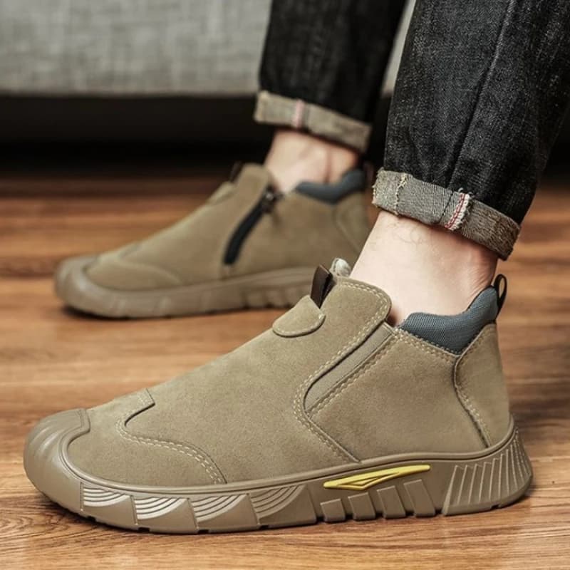 Stivali da lavoro termici da uomo 2025 Inverno Nuovo design Scarpe imbottite in cotone antiscivolo per stivali di sicurezza foderati in pile termico da esterno