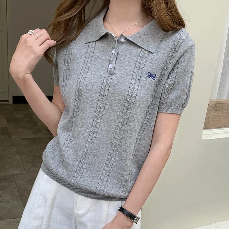 T-shirt Donna Estiva 2026 Nuova Collezione, in Maglia 100% Cotone con Colletto e Maniche Corte, Modello Basic con Cappuccio, alla Moda, Offerta Imperdibile