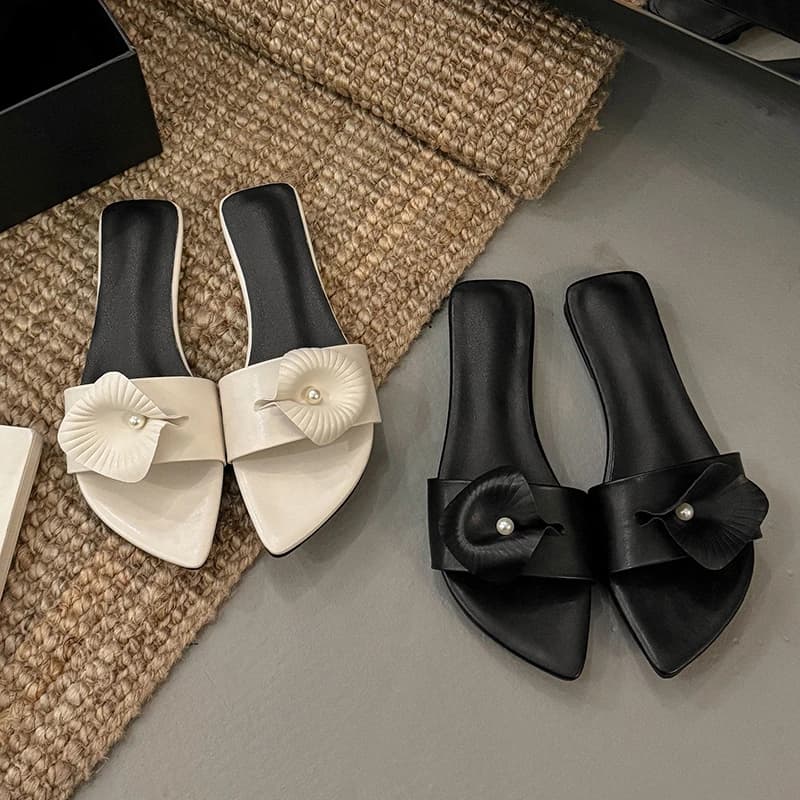 Elegant Mule slippers with Giglio Flower, Fashion Design Floral Sandals for Women, Outerwear with Toe