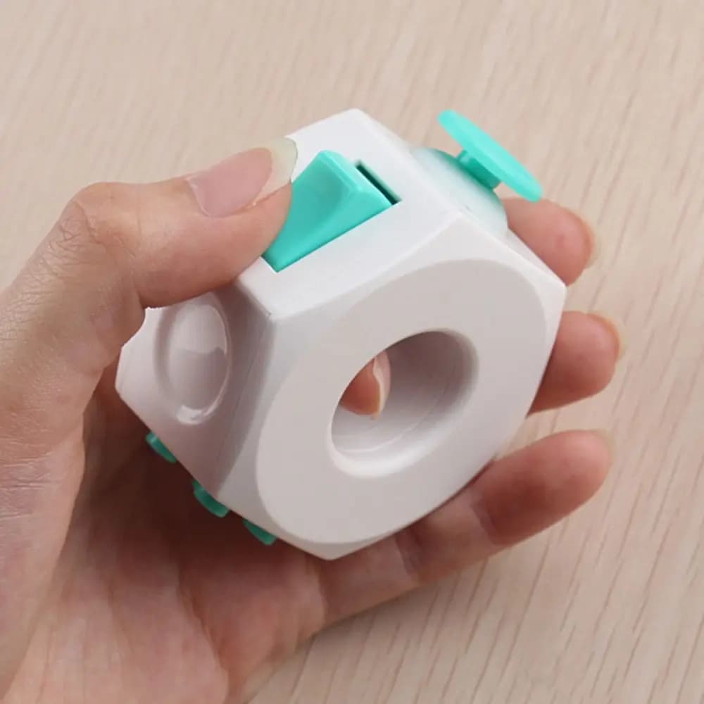 Trottola Fidget Ring Toys Opzioni di gioco multiple Anello a catena con spinner a mano in plastica Durevole giroscopio per alleviare fai da te