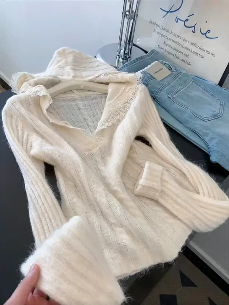 Soft Style Lace Splice V-Neck Hoodie Knitted Sweater Women's Autumn Winter Long Sleeve Breathable Loose Fit Pullover Sweater
