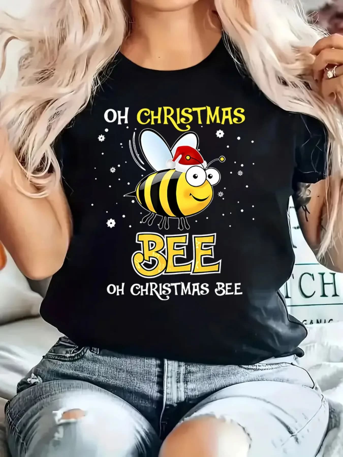 Christmas Bee Funny Print t - Shirt, Women's Spring - Summer Short - Sleeve Crew - Neck Casual, Festival Outing, Christmas Cute Season