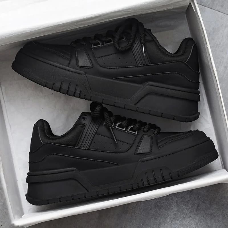 Nuove scarpe nere traspiranti autunnali da uomo per ragazzi e adolescenti, scarpe da tavolo casual sportive con suola spessa