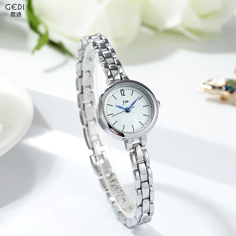 UTHAI W103 Women's Fashion Quartz Watch Minimalist College/High School Girls Wrist Watch Metal Bracelet Women's Gift Watches