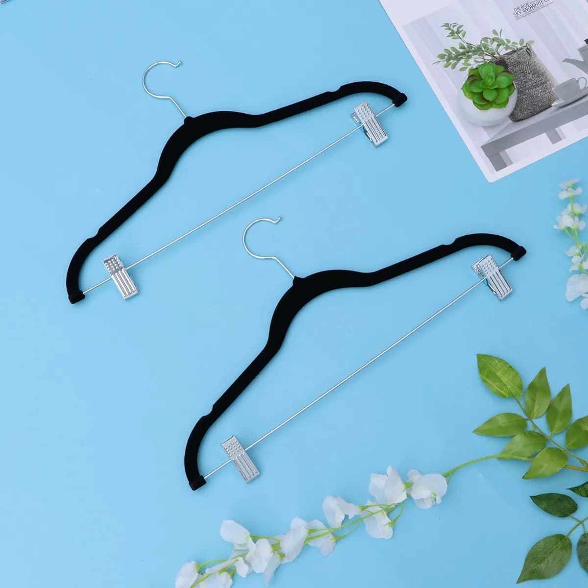 5Pcs Practical Clothes Hanger Non-Slip ABS Plastic with Flocked Surface Strong Clip for Dresses Coats Pants Closet Organizer