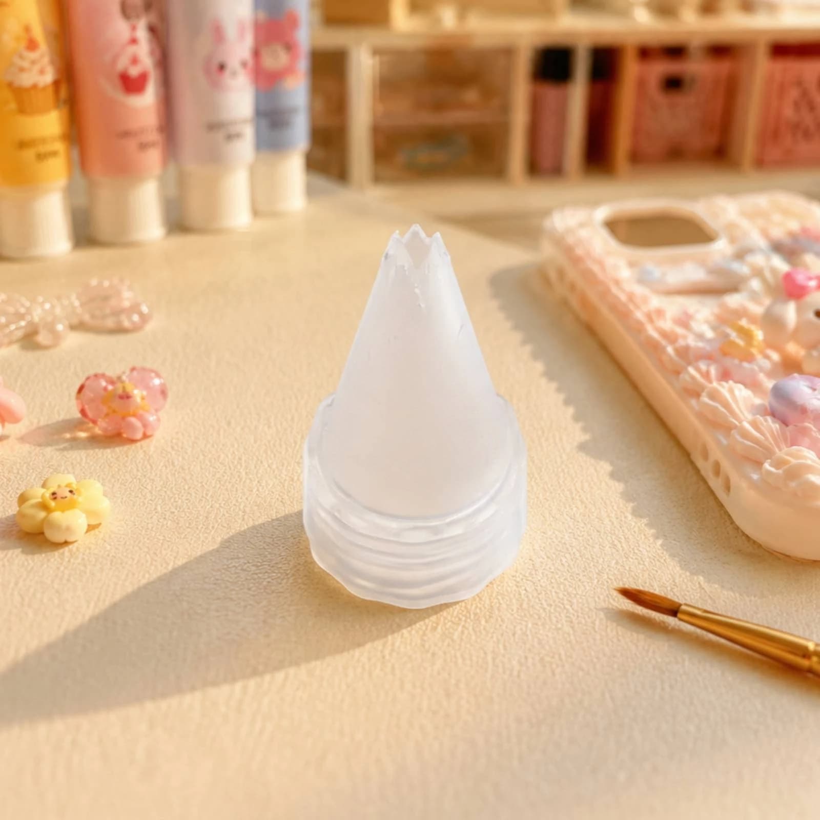Piping Nozzle with Threaded Base Accurate Plastic Piping Tip Decorating Tool Standard Size Lightweight for Crafters
