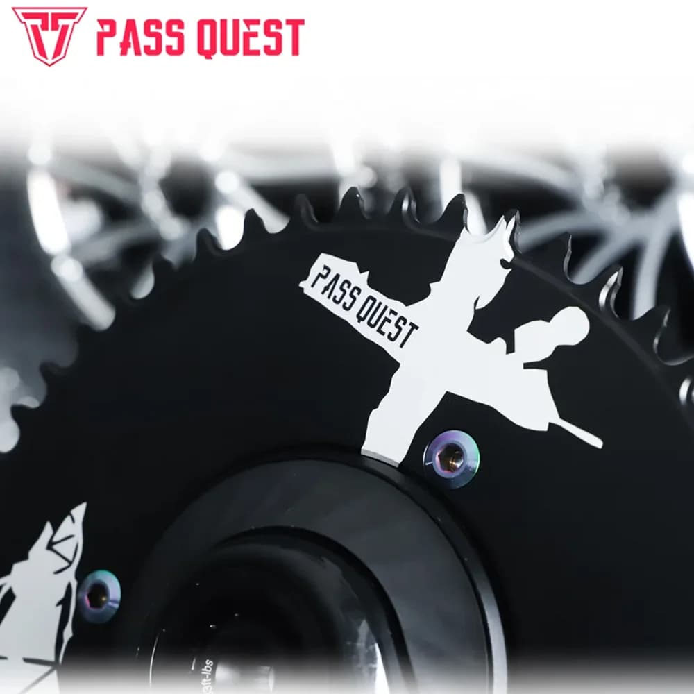 NUOVA PASS QUEST Ruota dentata stretta e larga 110BCD 4 bulloni Design smiley per scacchiera personalizzata