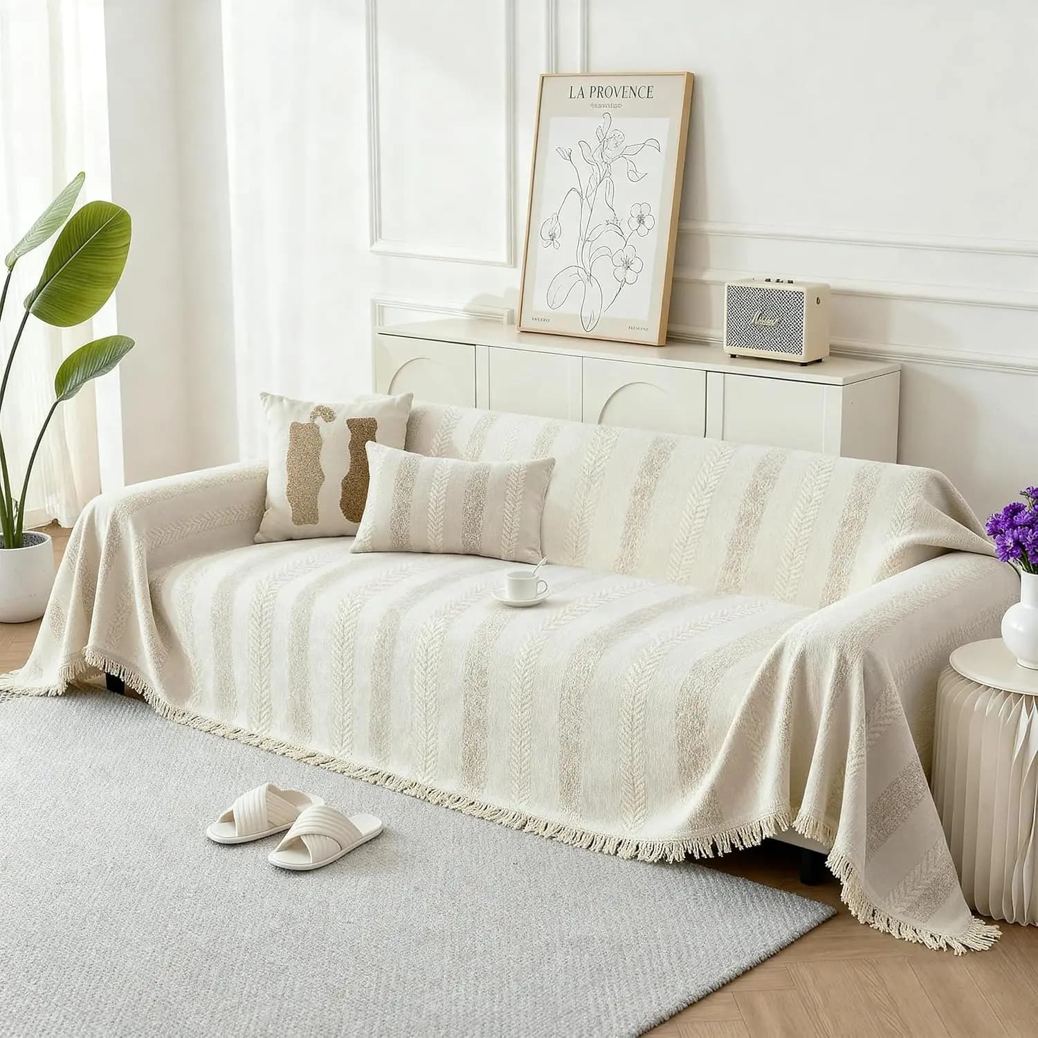 Boho upholstered in chenille for 3 cushion sofa, washable, suitable for pets, with beige striped tassels
