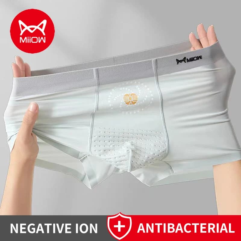MiiOW 3Pcs Seamless Ice Silk Men boxer intimo antibatterico in seta di gelso per uomo mutandine uomo traspirante mutande boxer