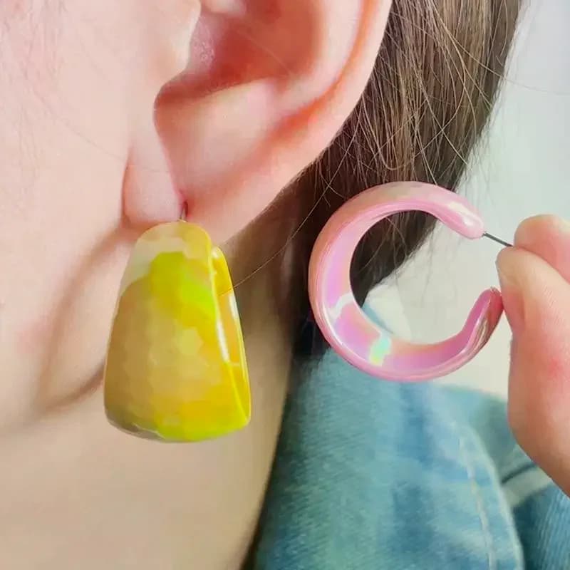 Orecchini a Cerchio Colorati Sfumati in Resina Leggera per Donne, Gioielli alla Moda per Feste e Uso Quotidiano, Idea Regalo