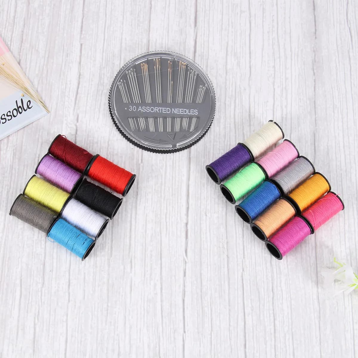 Kit da Cucito da Viaggio 58 Pezzi con Forbici e Ago, Borsa Blu con Cerniera, Portatile per Casa, Viaggi, Campeggio, Emergenze, Regalo Premium per Cucito