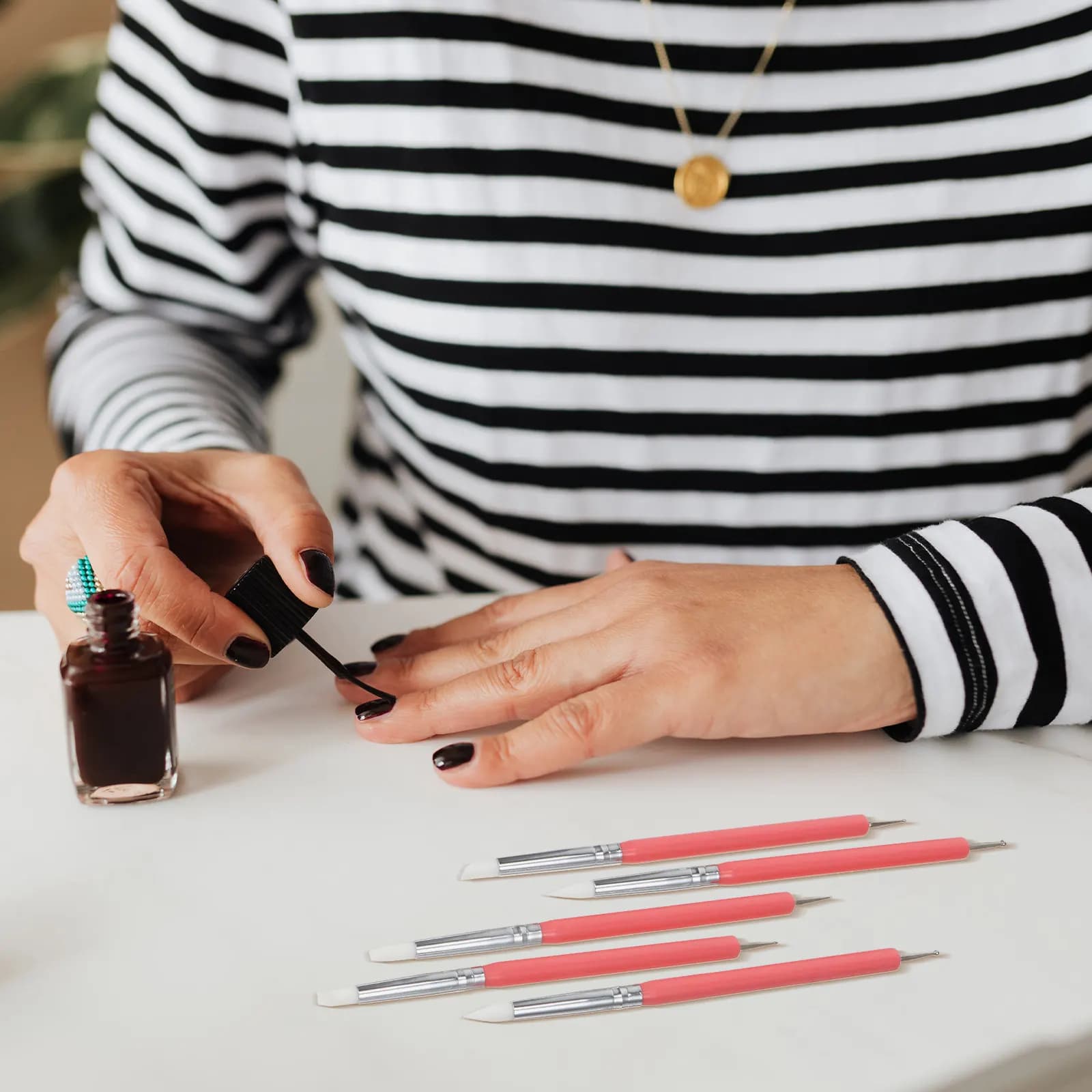 Set di 5 Penne in Silicone per Nail Art, Pennello a Doppia Punta per Unghie in Gel, Strumento per Manicure, Uso Professionale e Domestico