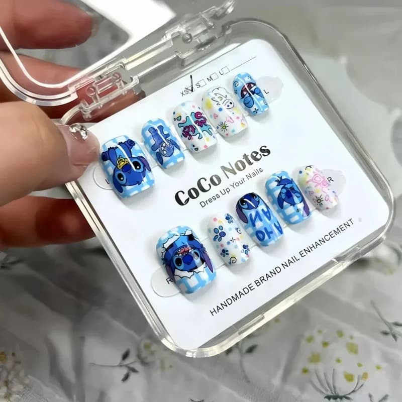 Unghie finte Disney Stitch, carine decorazioni per unghie a forma di angelo, per ragazze e bambini, manicure alla moda, versatili, kawaii, regali per le vacanze.