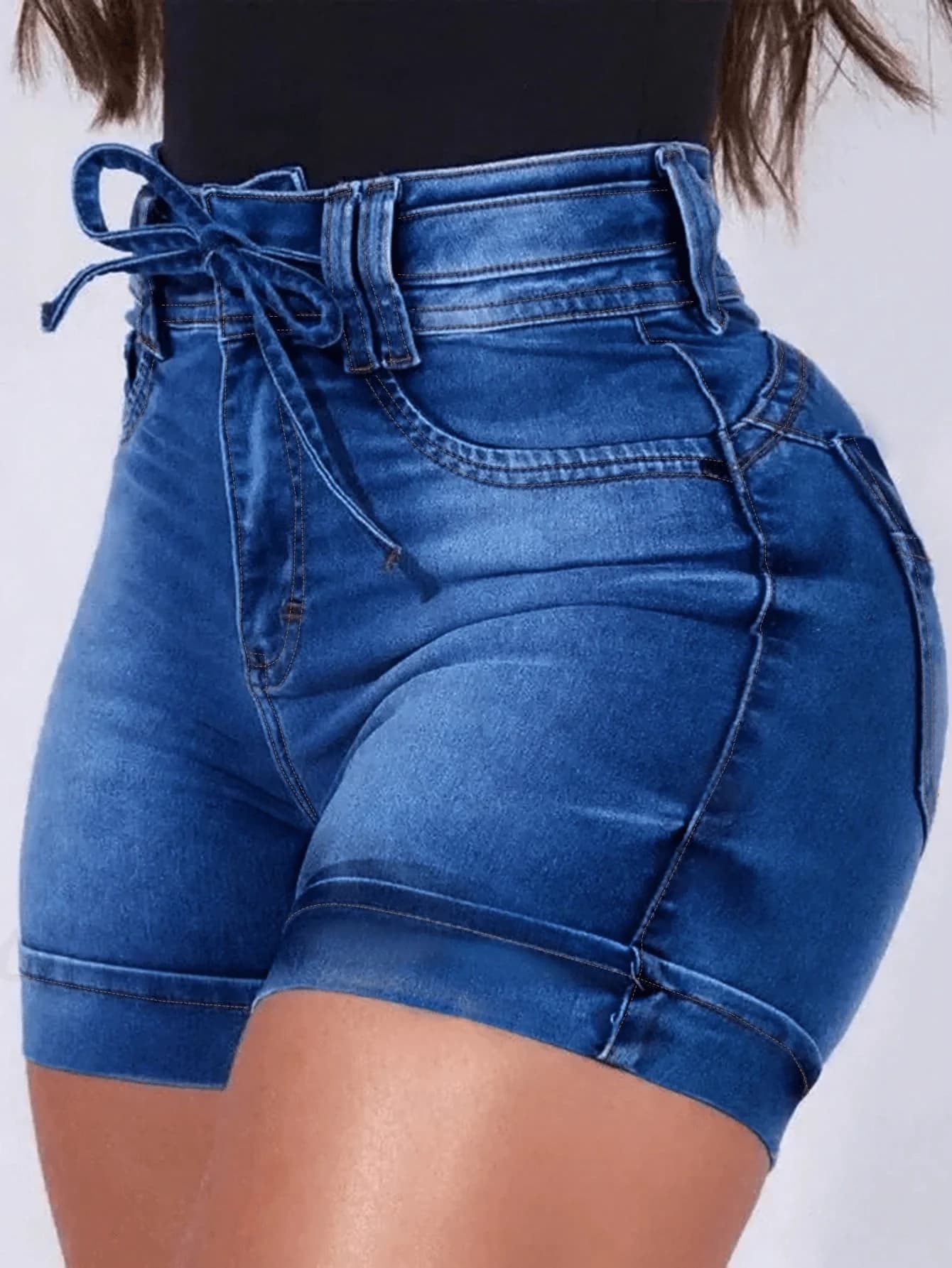 Shorts in denim a vita alta da donna con coulisse in vita e orlo arricciato