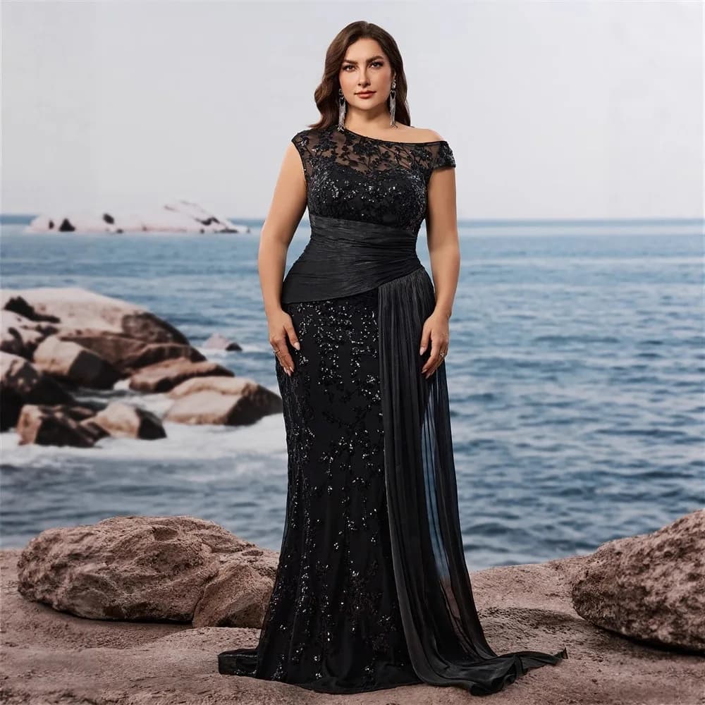 Abito da Sposa Africano a Sirena in Pizzo Glitterato con Spalle Scoperte, Corpetto di Paillettes, Vita Arricciata e Strascico in Chiffon Drappeggiato sul Lato