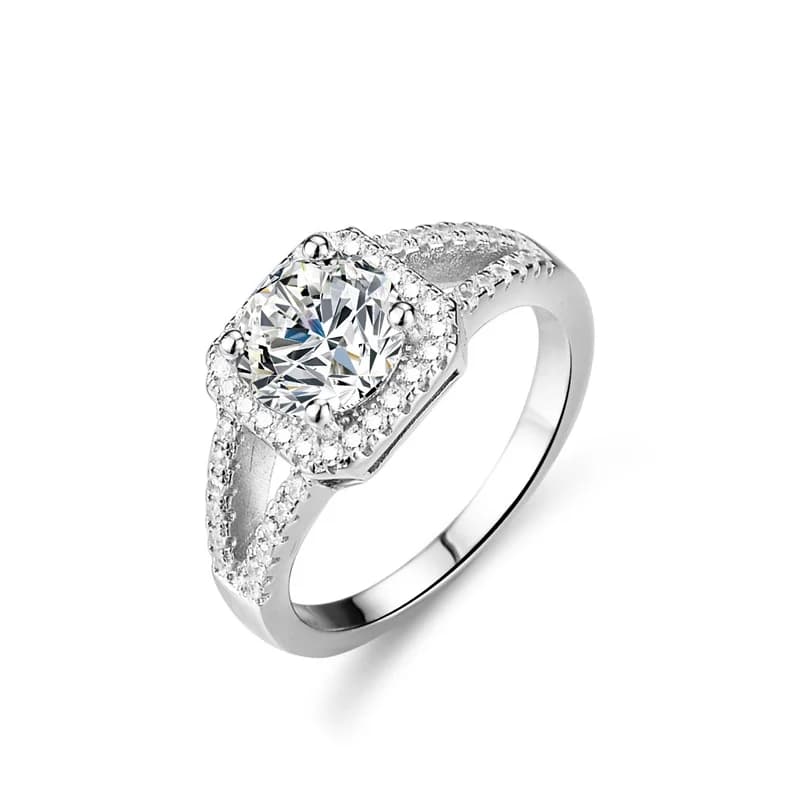 ZFSILVER Fashion Fine 925 Silver Classic Moissanite 1 CT Square Ring For Women Accessories For Wedding Party Jewelry Gifts KM016
