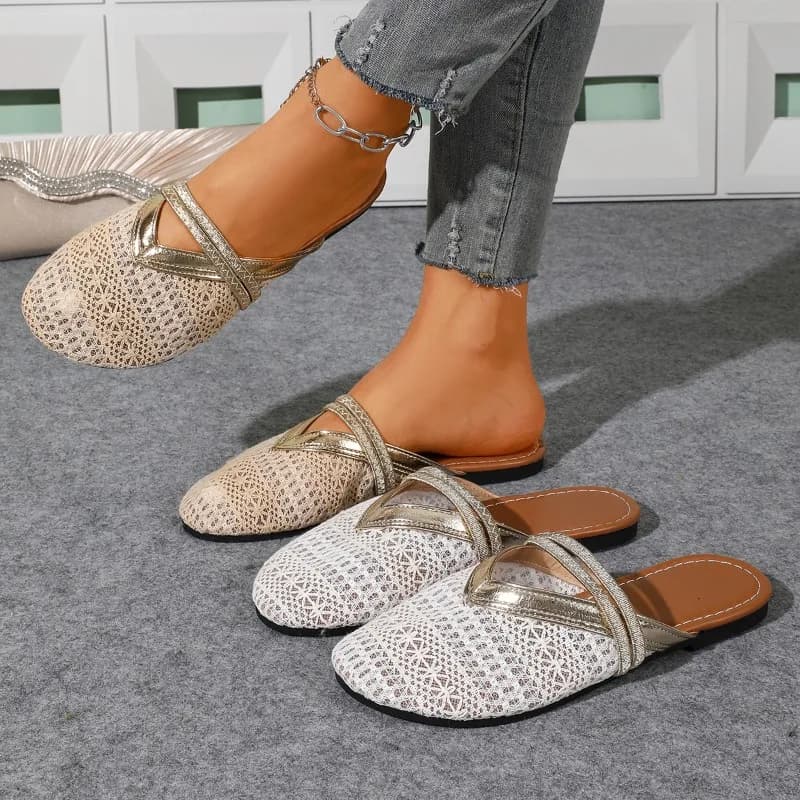 Women's Summer Closed-Toe Beach Slippers Comfortable and Breathable Linen Flat Slippers New Style Women's Casual Mesh Sandals