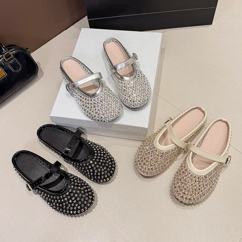 Ciabatte basse Mary Jane in pelle di pecora con strass a rete, nuove scarpe basse in stile mesh 2026 per abbinare a gonne, stile francese
