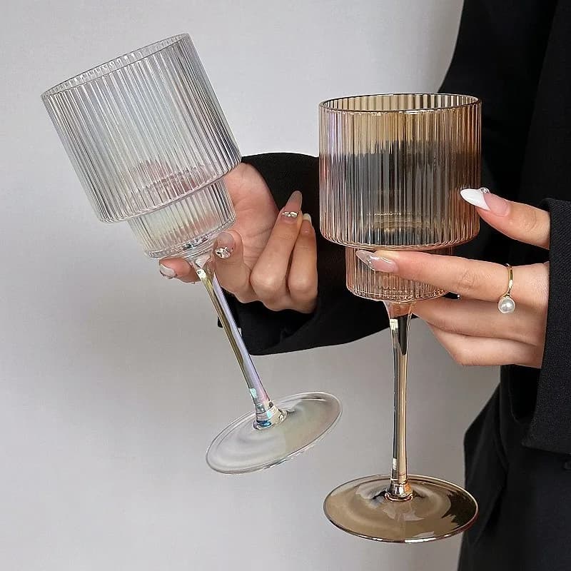 Colorful Nordic Striped Wine Glass, Red Wine Glass, Cocktail Juice Sparkling Water Glass, Party Wedding Wine Set，350ml