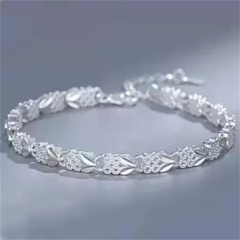 Bracciale alla moda con cuore e trifoglio, gioielli da donna, braccialetto a catena di moda, accessori per le mani femminili
