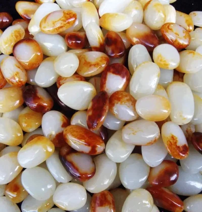 Perline di Giada Nefrite Naturale Grezza Levigata per Creazione di Gioielli Fai-da-Te Braccialetti Collane Accessori in Pietra di Giada Hetian