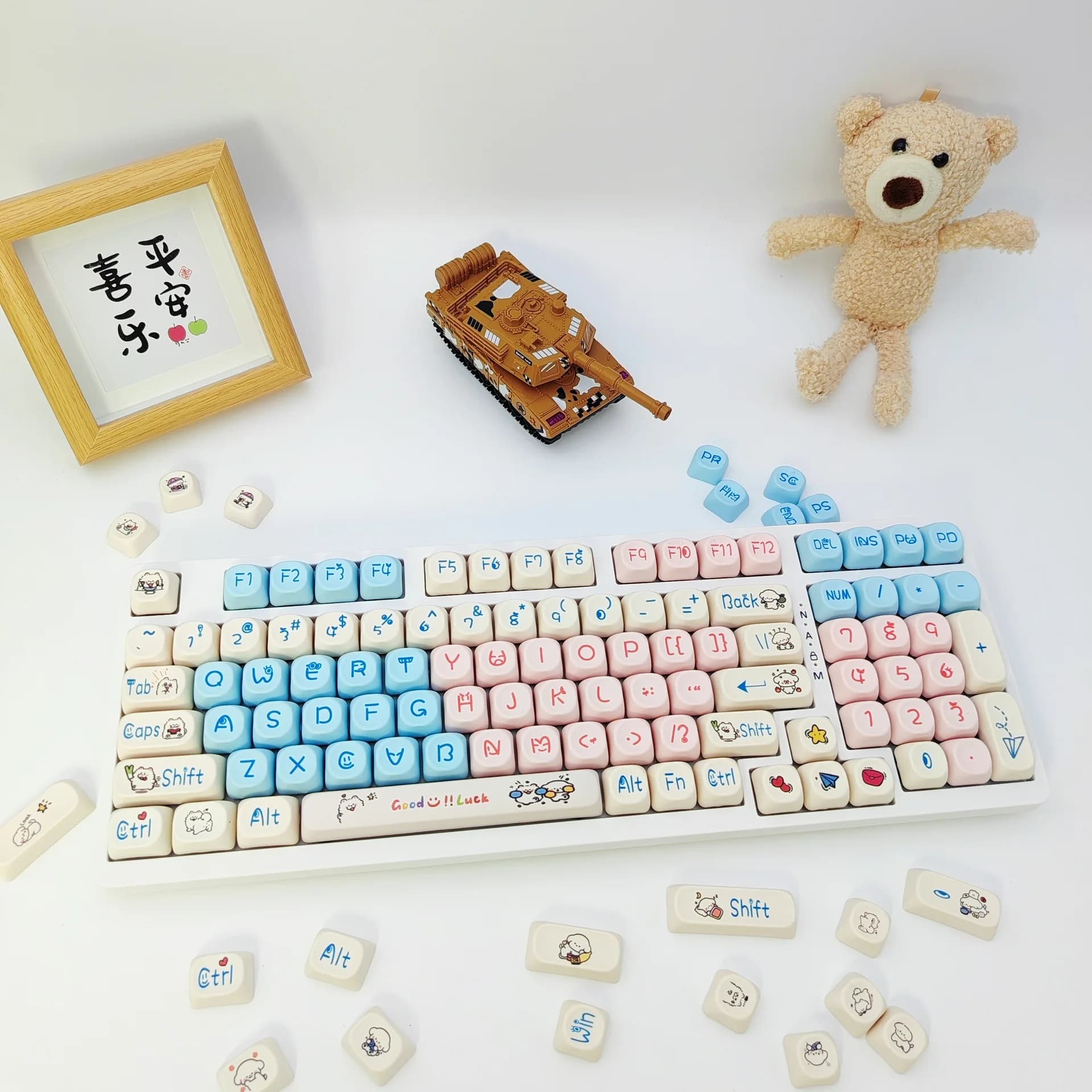 Set Completo di Tasti Personalizzati MOA Height per Tastiera Meccanica, in PBT con Sublimazione a Caldo, Design Cucciolo Carino
