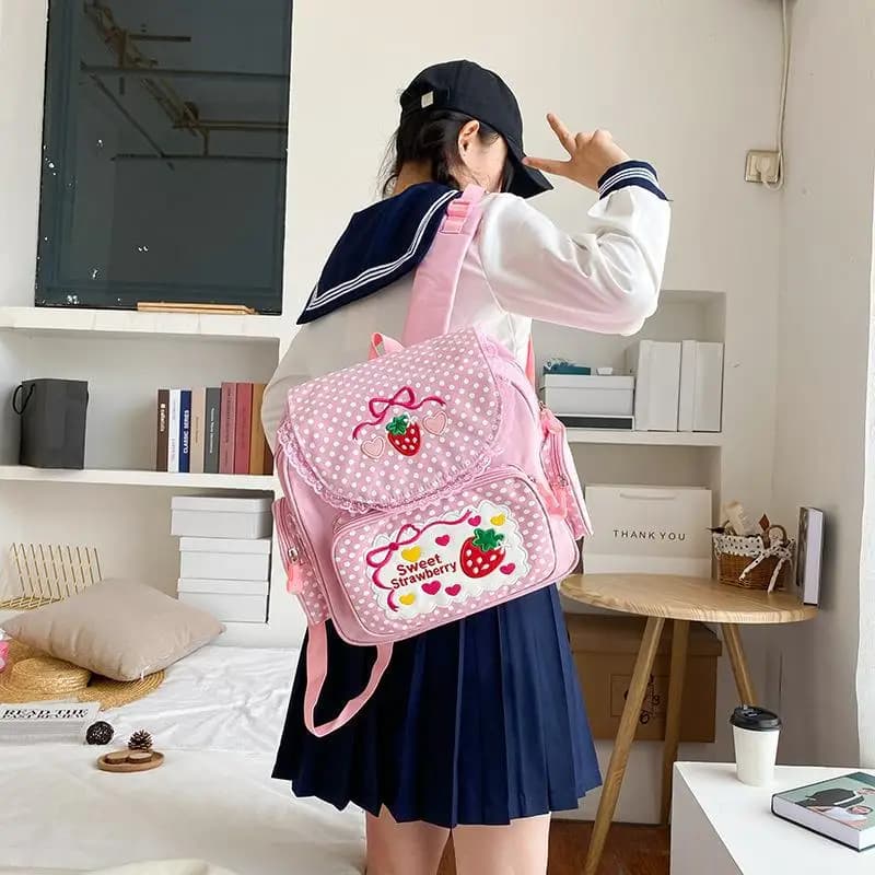 Zaini carini Zaino per cartoni animati ricamato con fragole Zaini per bambini per borse da scuola per ragazzi Borse firmate Borsa di classe per ragazza