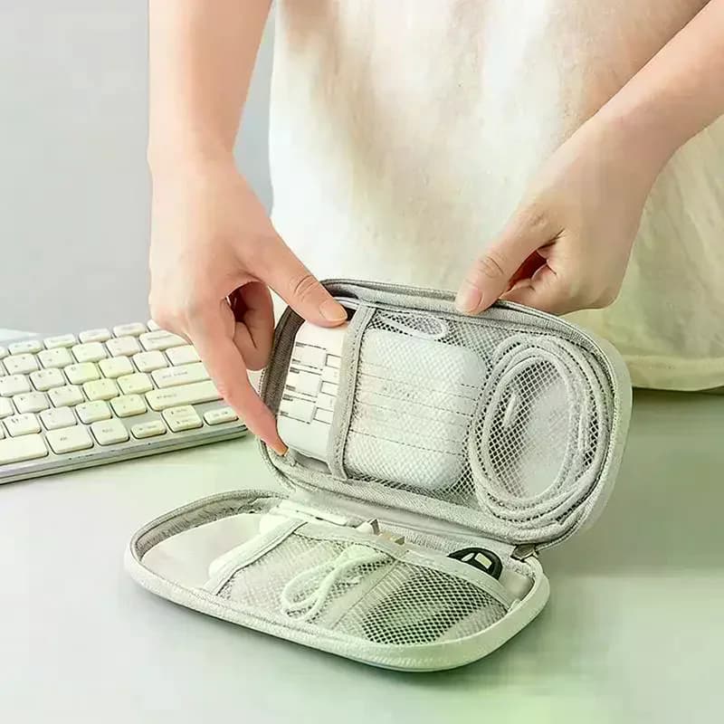 Organizer da Viaggio per Elettronica, Custodia Antiurto per Power Bank e Accessori USB Mobili