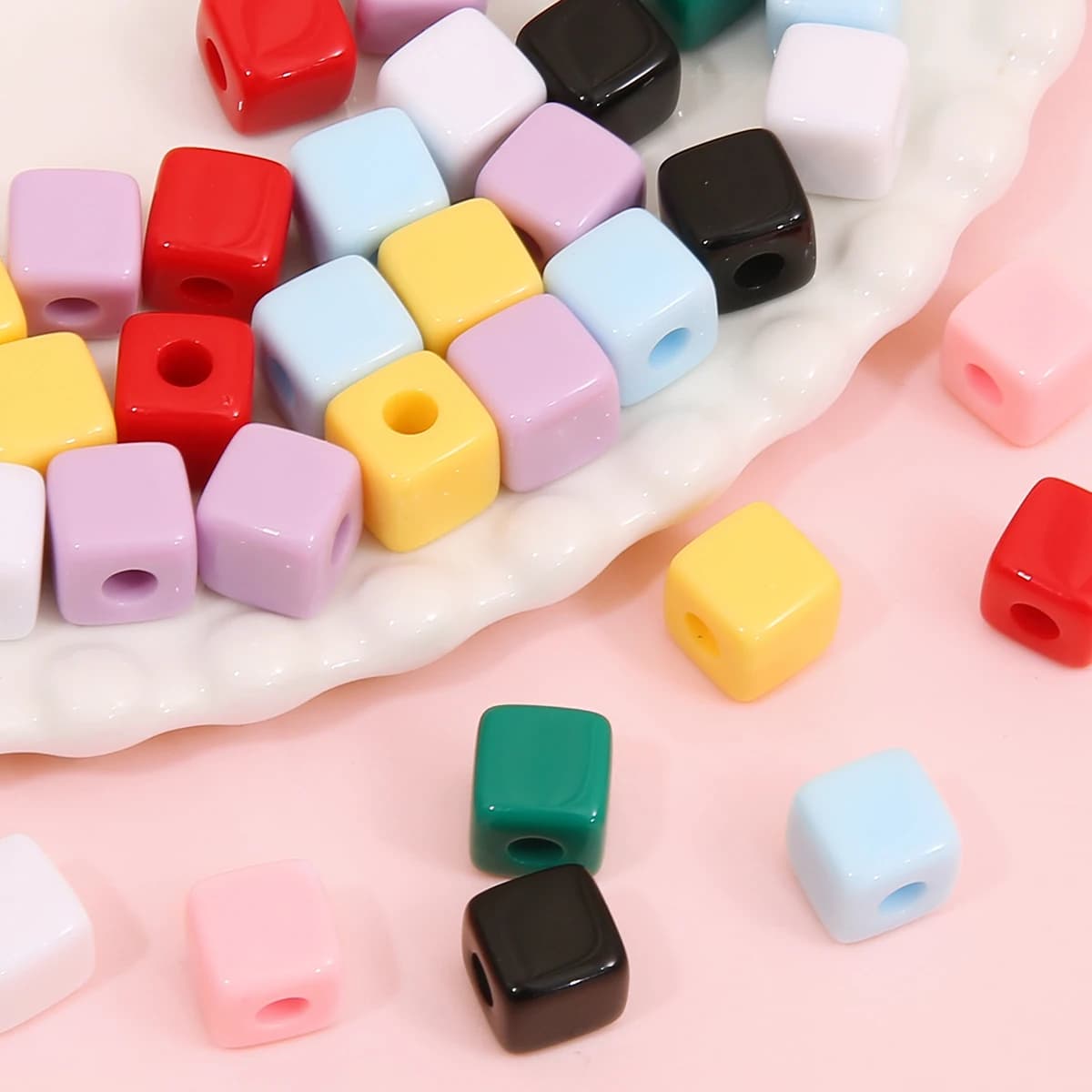 25pcs 10mm Acrylic Square Solid Color Beads DIY Cube Shaped Spacer Loose Beads For Handmade Earring Bracelet Jewelry Accessories