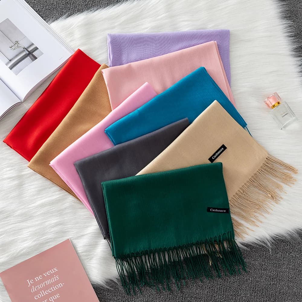Sciarpa solida da donna Cashmere Feeling Scialli di Pashmina Nappa Hijab Avvolge la testa Femme Sottile Primavera Inverno Sciarpe Foulard Bufanda 2022