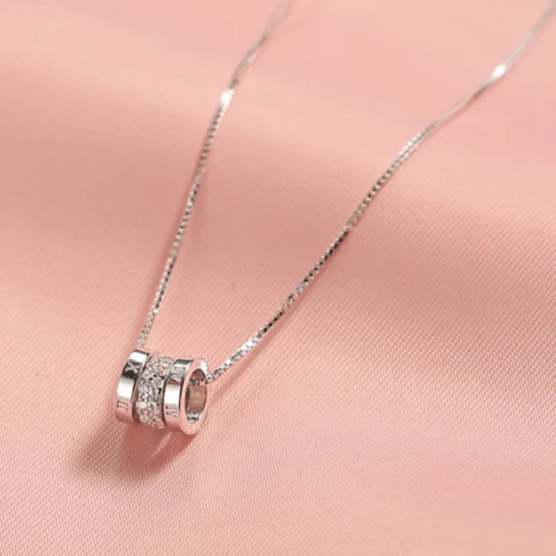 Collana con ciondolo circolare a tre anelli in argento sterling 925 con ciondolo alla moda per gioielli da donna con catena a forma di clavicola con numeri romani